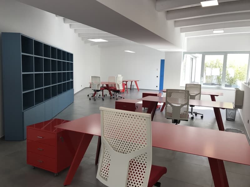 Ufficio di 330m2 - Ideale per Uso Proprio e/o Investimento a Reddito (4)