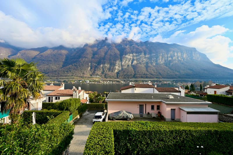 Reihenhaus mit Charme und bezauberndem Seeblick und Bergblick (13)