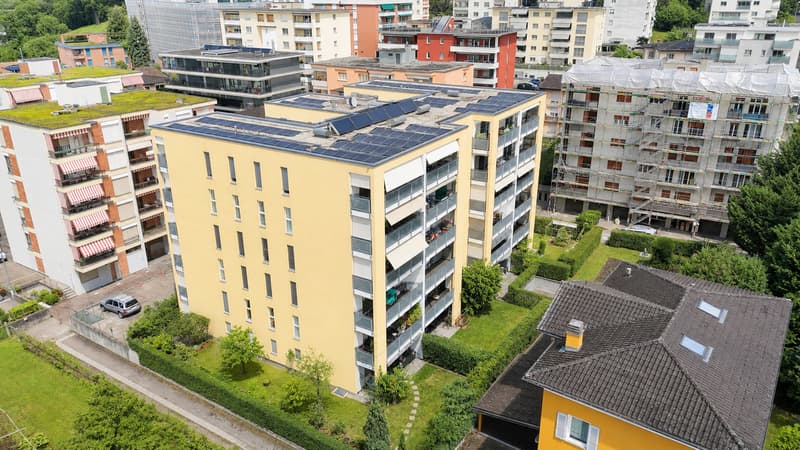 Elegante Attico con Terrazza Panoramica vicino al Centro di Lugano (2)