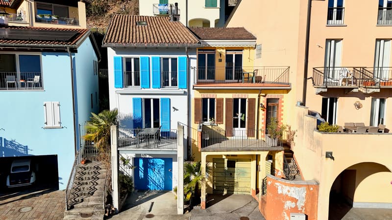 Affascinante Villetta a Schiera a Pochi Passi dal Lago di Lugano (3)