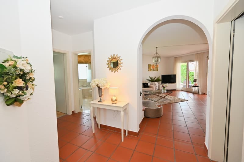 Casa vacanza ad Ascona con terrazza panoramica, vicino al centro città (12)