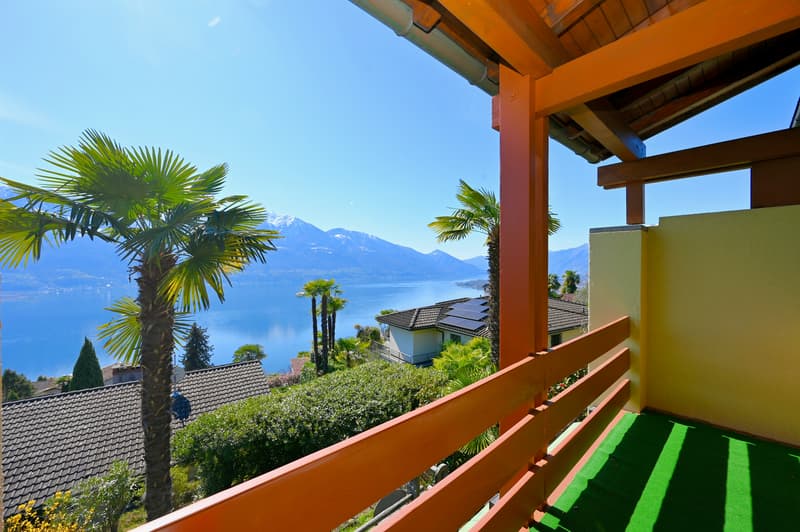 Casa a schiera con vista lago, pace assoluta e piscina comunitaria (12)