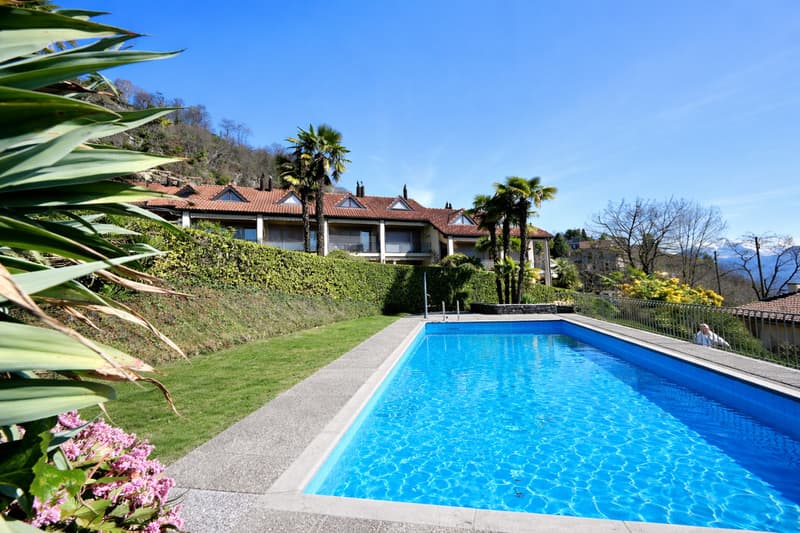 Casa a schiera con vista lago, pace assoluta e piscina comunitaria (4)