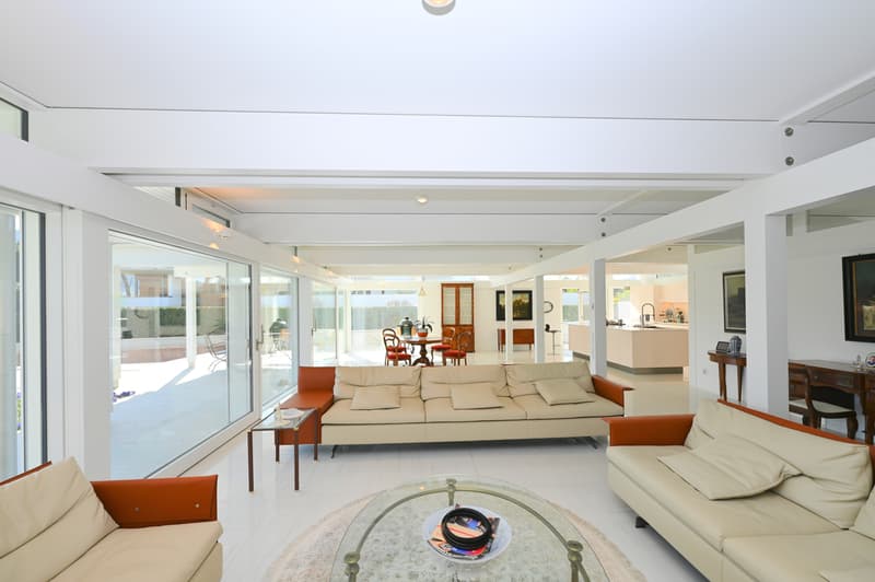 Esclusiva Villa di Lusso fronte Lago di Lugano con Darsena Privata (11)