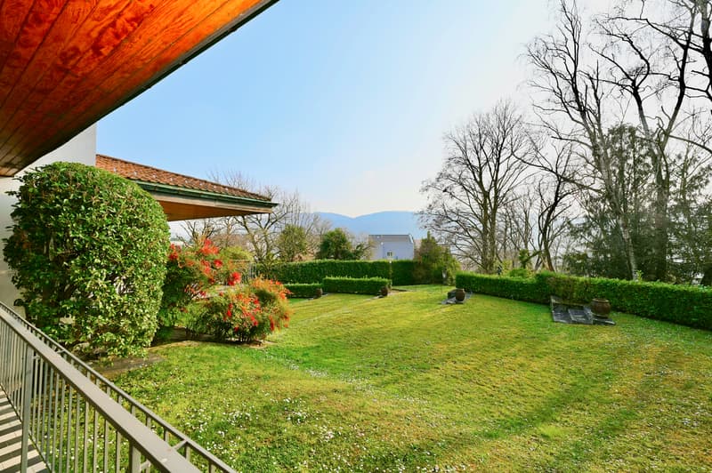 Grande Terreno Edificabile a Vacallo con Vista Aperta sui Dintorni (5)