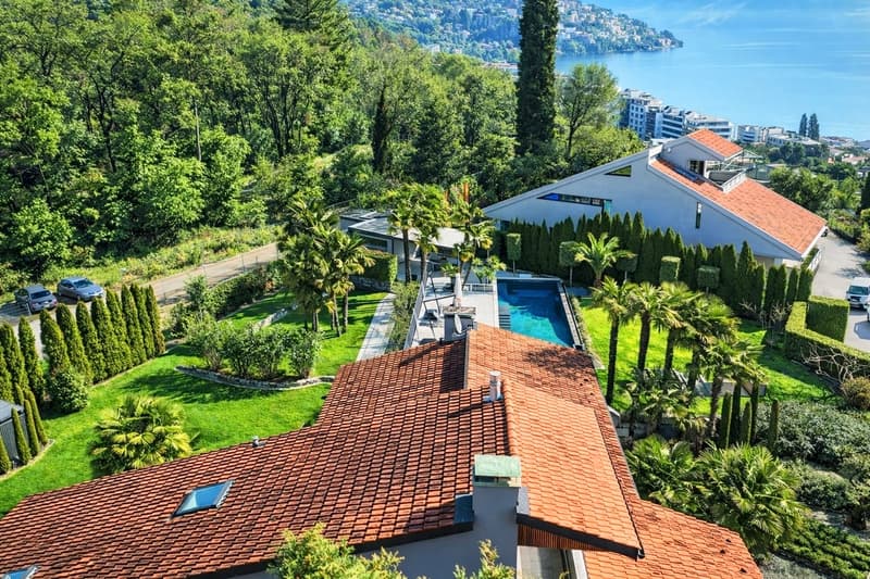 Esclusiva Villa di Design immersa nel Verde a Pochi Minuti da Lugano (3)