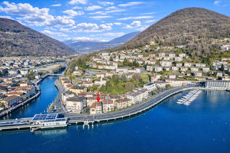 Appartamento completamente ristrutturato con vista lago a Ponte Tresa (1)