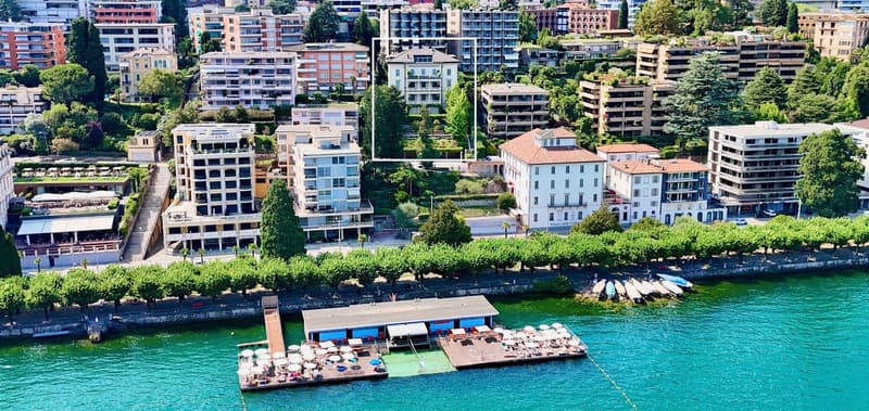 Affittasi Appartamento di Lusso con Vista Lago di Lugano in Palazzo d'Epoca (2)