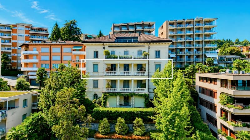 Affittasi Appartamento di Lusso con Vista Lago di Lugano in Palazzo d'Epoca (1)