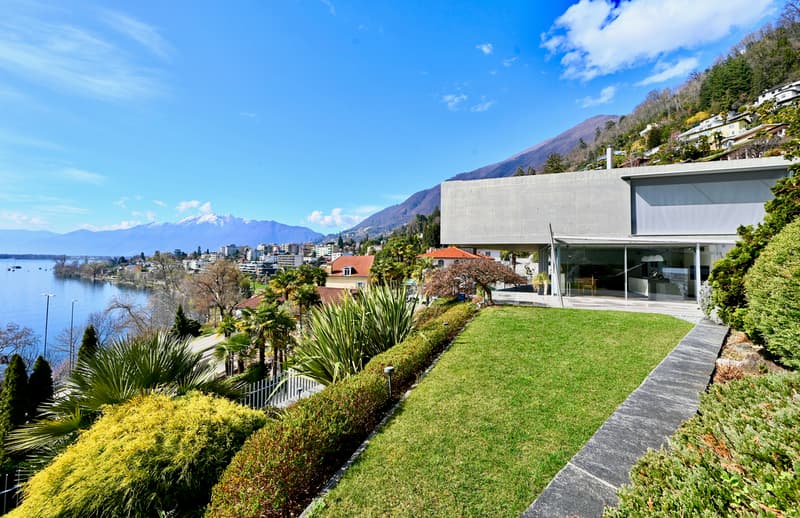 Esclusivo Duplex sul Lago Maggiore: Lusso, Eleganza e Charme (1)