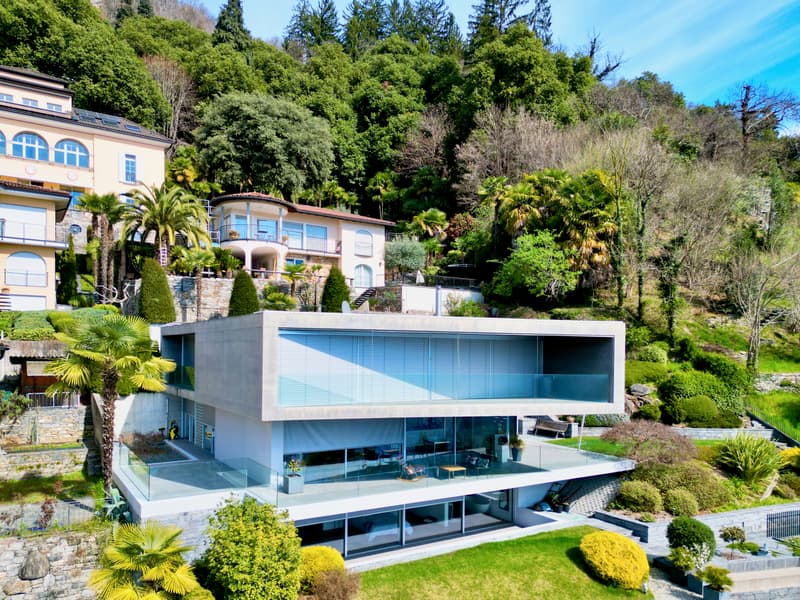 Esclusivo Duplex sul Lago Maggiore: Lusso, Eleganza e Charme (3)