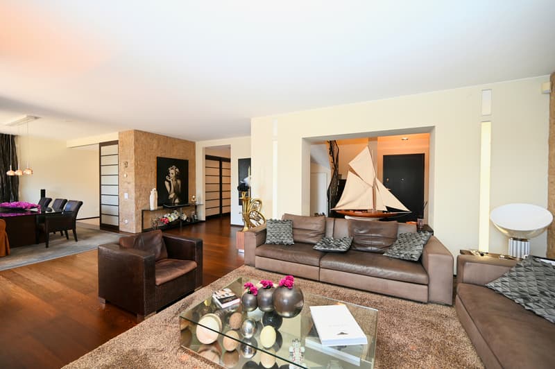Refined Luxury Duplex with Breathtaking Lake View in Ruvigliana (11)
