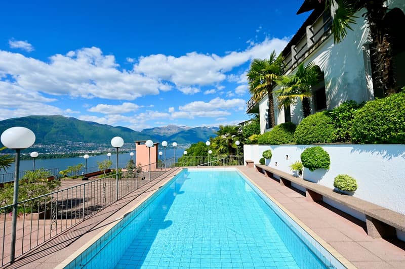 Mediterrane Ferienwohnung mit Seeblick und Aussenpool (4)
