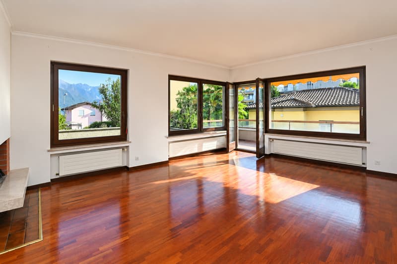 Spazioso appartamento con terrazza e giardino privato (7)