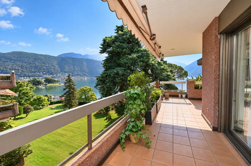 Attico di pregio con terrazza e vista sul lago di Lugano (6)