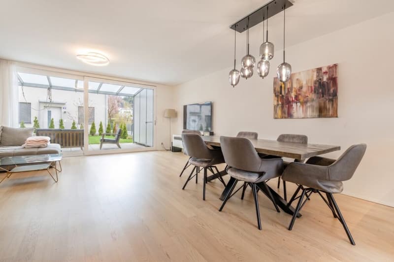 Casa a schiera moderna di 7,5 locali direttamente sulla riserva naturale di Töss (6)