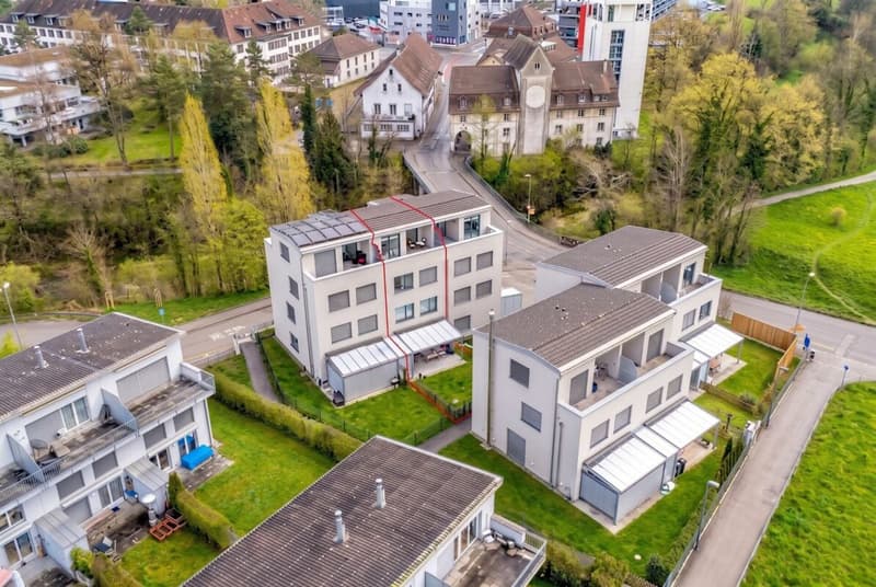 Casa a schiera moderna di 7,5 locali direttamente sulla riserva naturale di Töss (2)