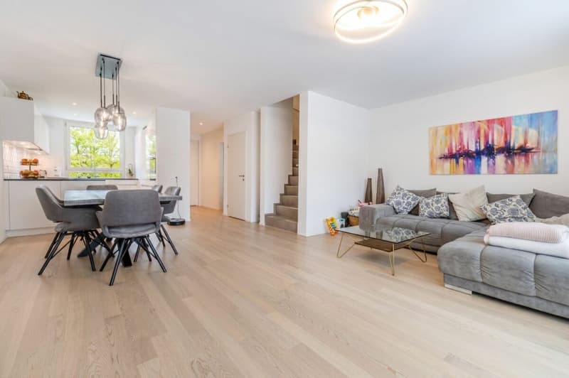 Casa a schiera moderna di 7,5 locali direttamente sulla riserva naturale di Töss (5)