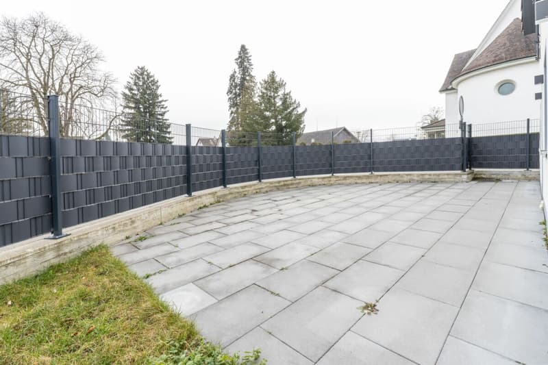 Maison unifamiliale indépendante dans un emplacement central (31)