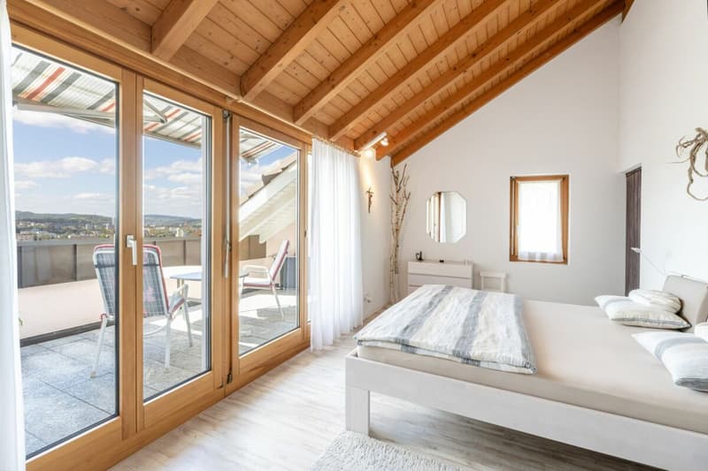 Dreamy panoramic view meets living quality - versatile single-family house in elevated location (14)