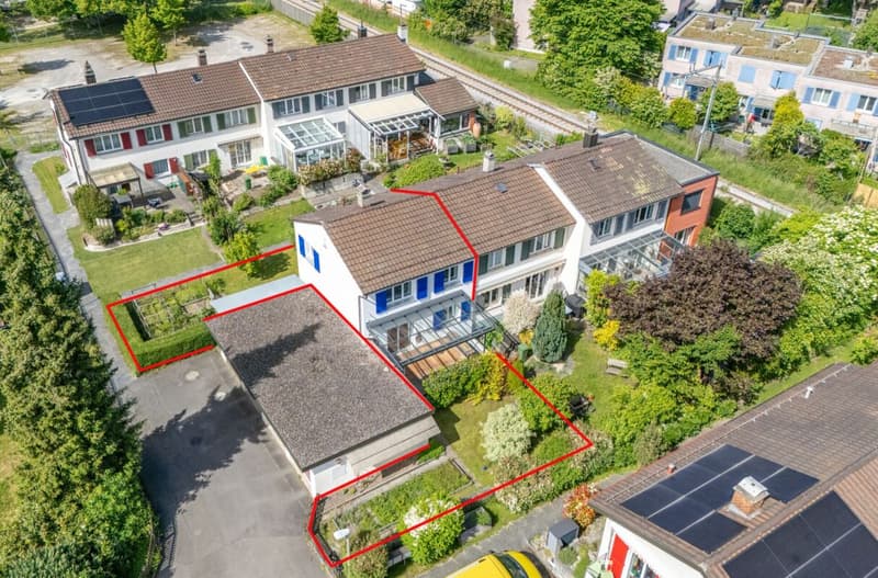 Charming 4.5 room corner single-family house with protected outdoor area and garage box (2)