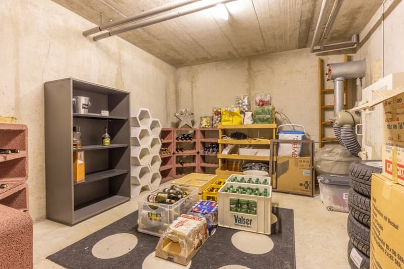 4.5-Zimmer-Eckhaus mit Ausbaupotenzial, grossem Garten und steuergünstiger Wohnlage in Seuzach (28)