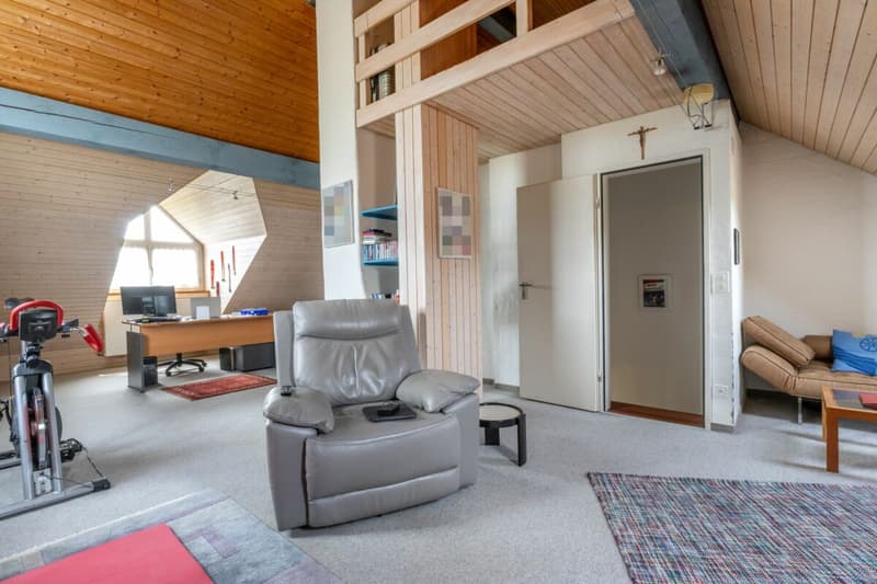 4.5-Zimmer-Eckhaus mit Ausbaupotenzial, grossem Garten und steuergünstiger Wohnlage in Seuzach (22)