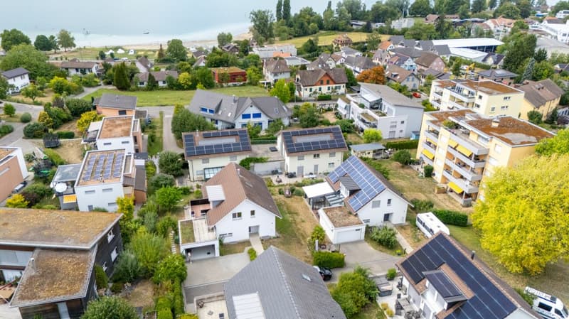 Freihstehendes 6.5-Zimmer-Einfamilienhaus mit Seesicht (5)