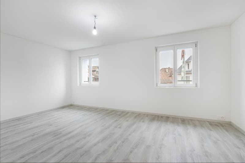 Freistehendes 7.5-Zimmer-Einfamilienhaus an zentraler Lage (22)