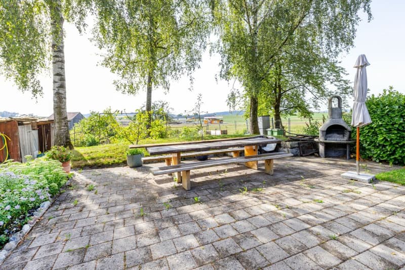 Charmante 3.5-Zimmer-Dachwohnung mit grosszügigem Gartenbereich (13)