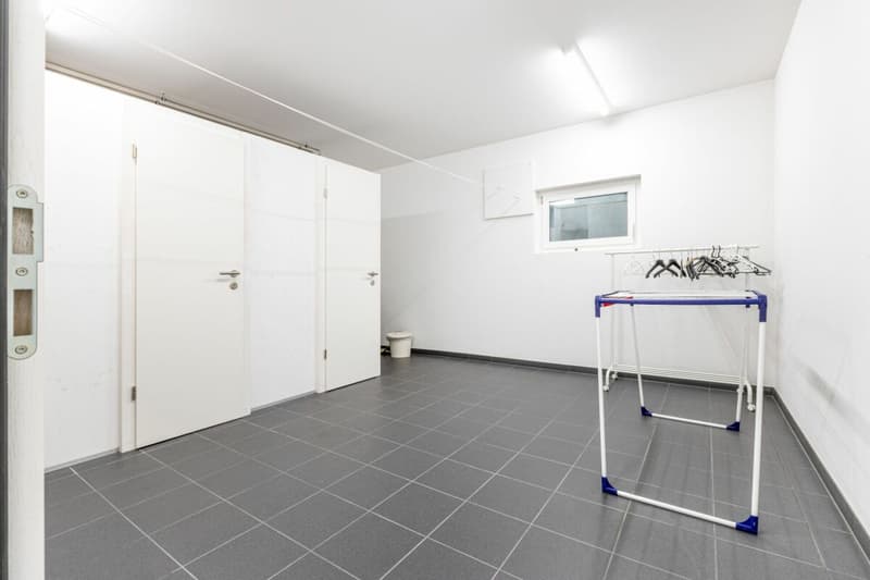 Hochwertige 4.5-Zimmer-Gartenwohnung in ruhigem Familienquartier ohne Durchgangsverkehr (15)