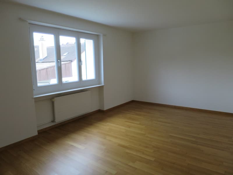 *** Charmante, helle 4-Zimmer-Wohnung in Turbenthal *** (5)