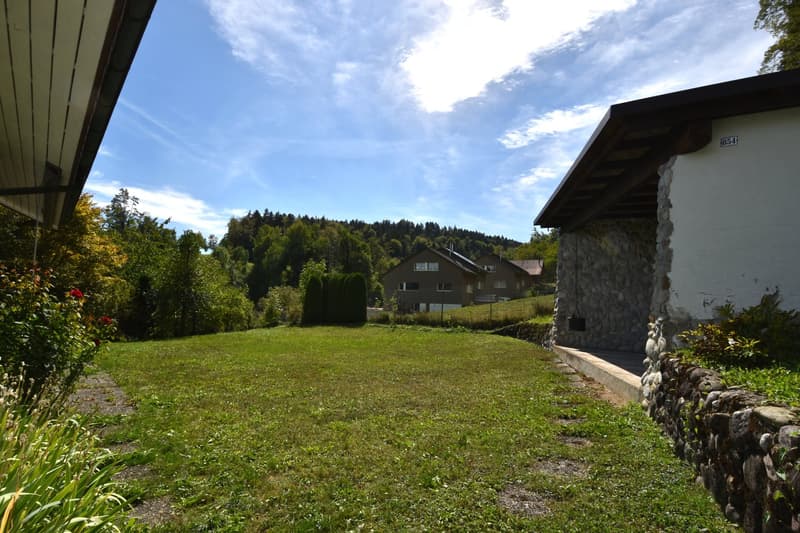 Einfamilienhaus mit herrlichem Grundstück und Ausbaupotenzial (8)
