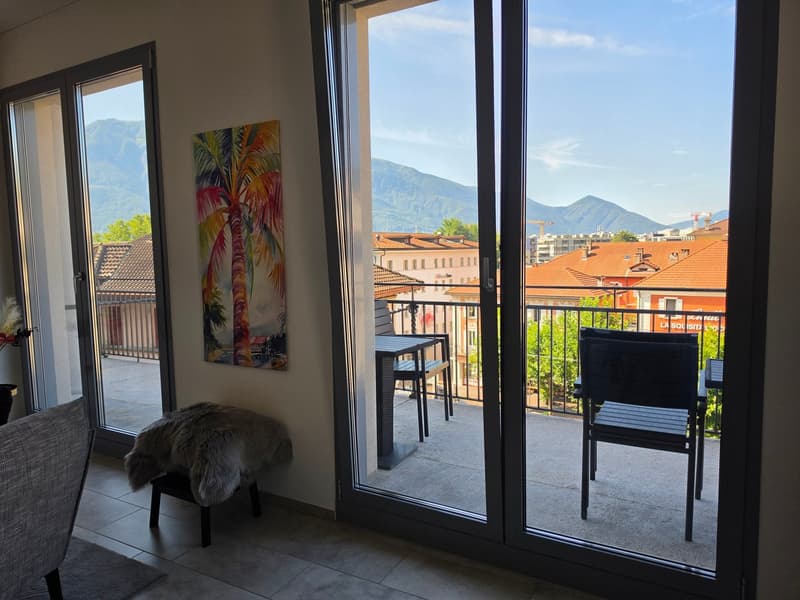 Wohnung mit 3 Zimmern in Muralto mit Panoramablick – auch als Zweitwohnsitz (5)