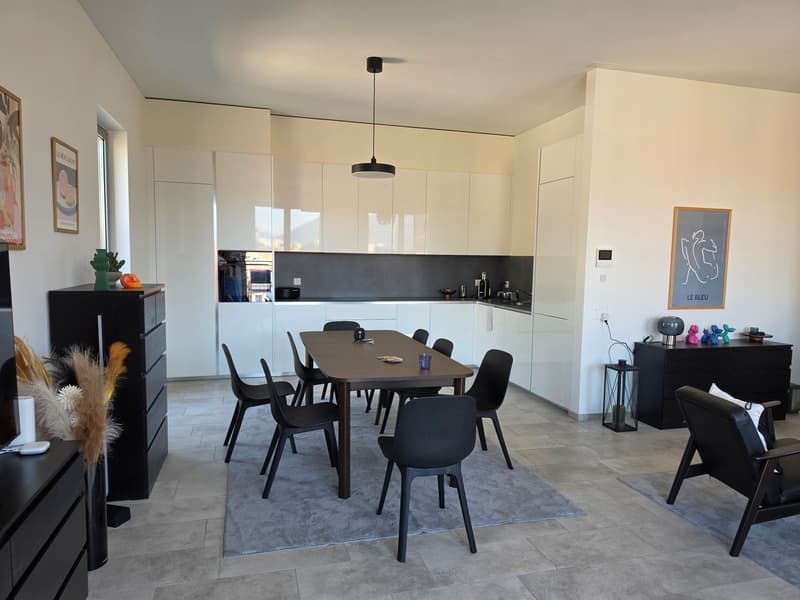 Wohnung mit 3 Zimmern in Muralto mit Panoramablick – auch als Zweitwohnsitz (4)