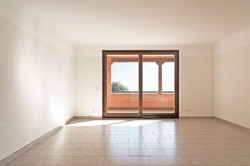 Residenza Rovello - Splendido 3.5 locali con vista lago (2)