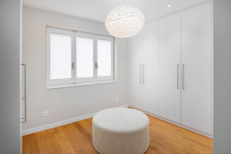 Lovingly renovated, with a view and pool (9)