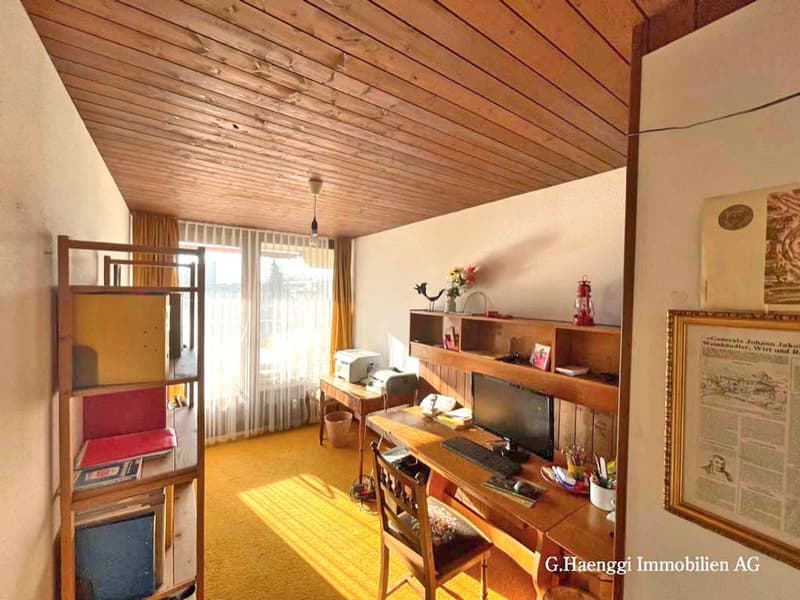 Helle 3 1/2 Zimmer-Wohnung mit zwei grossen Balkonen (12)