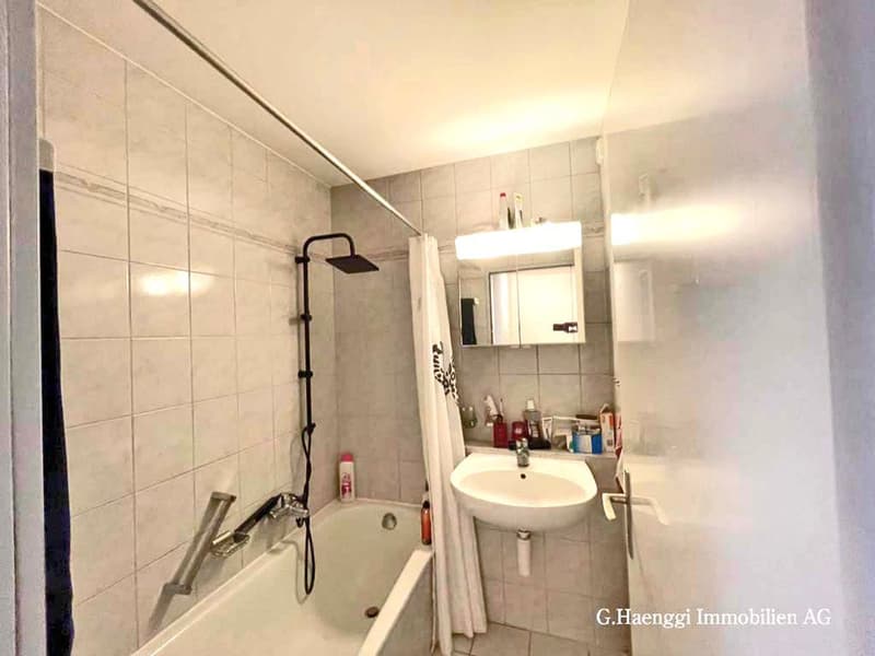 Grosszügige, helle 5 1/2 Zi-Maisonette-Wohnung mit Balkon in der Altstadt (11)
