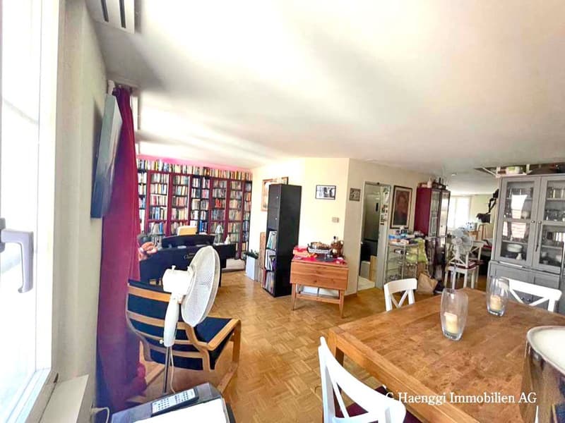 Grosszügige, helle 5 1/2 Zi-Maisonette-Wohnung mit Balkon in der Altstadt (2)