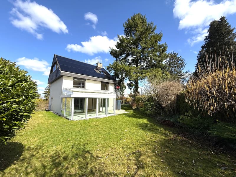 Habitation exclusive dans une élégance intemporelle (11)