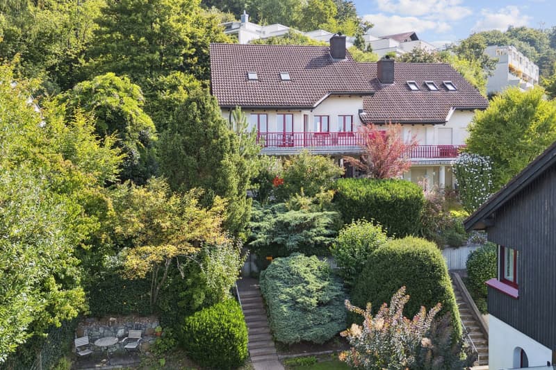 Idyllic house with exclusive open view (1)