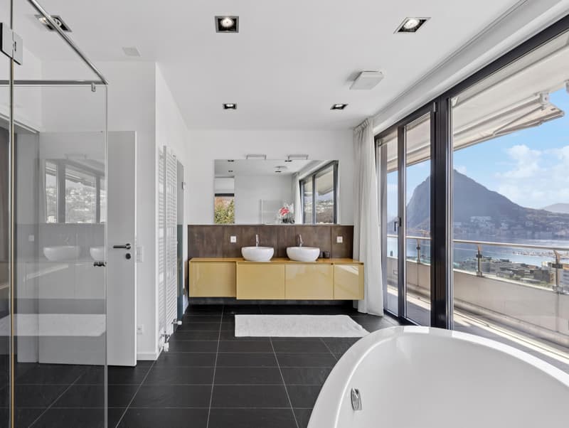 Ikonisches Penthouse mit Dachterrasse und Seeblick (6)