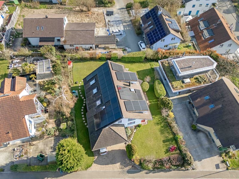 Gemma residenziale spaziosa con studio per suoceri (3)