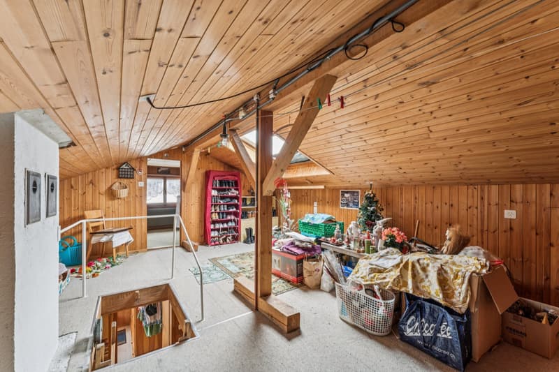 Sunny Home in the Heart of the Albula Valley! (11)