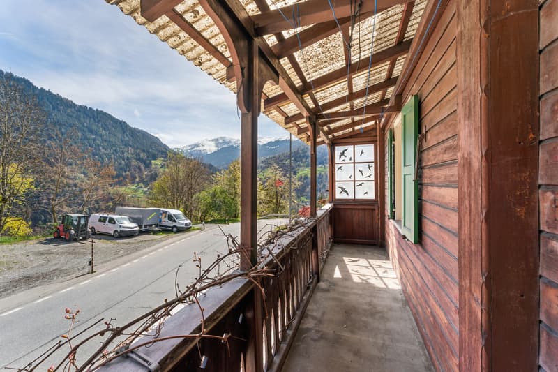 Perfekt für Tierliebhaber - Liegenschaft mit Stall nahe Chur! (3)