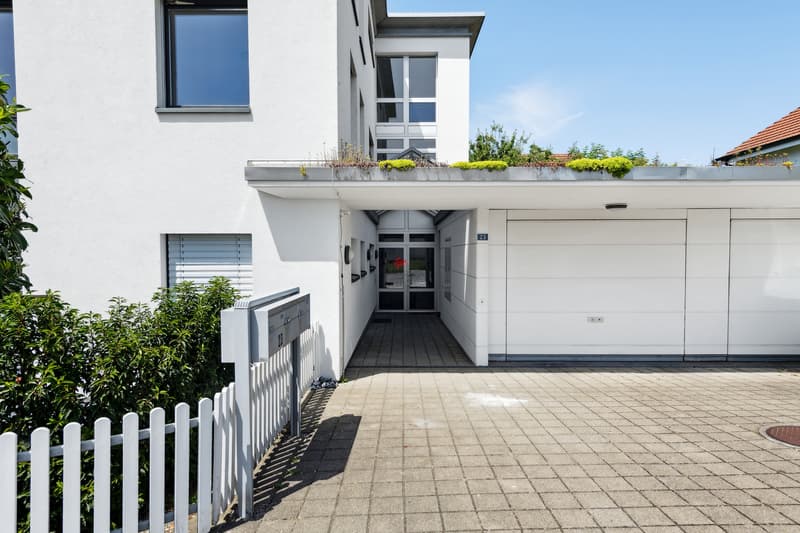 Attic apartment with many extras and great potential for value increase (2)