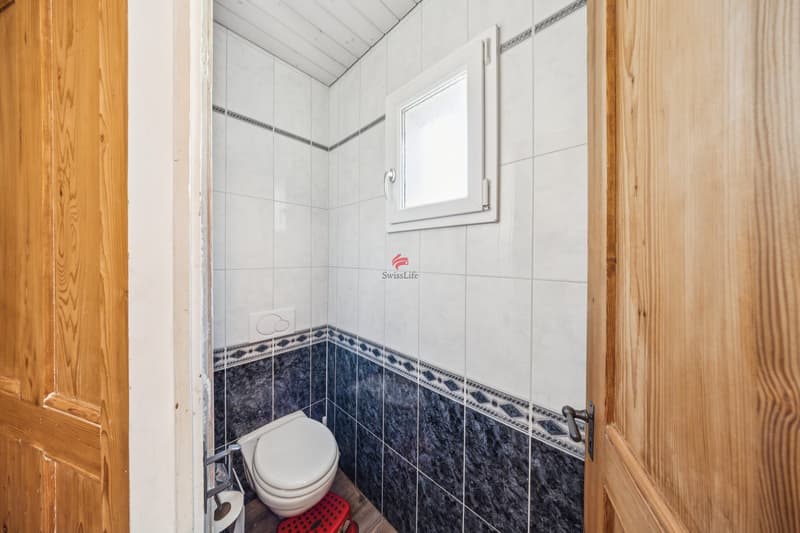 Top location for families - school and kindergarten nearby! (11)