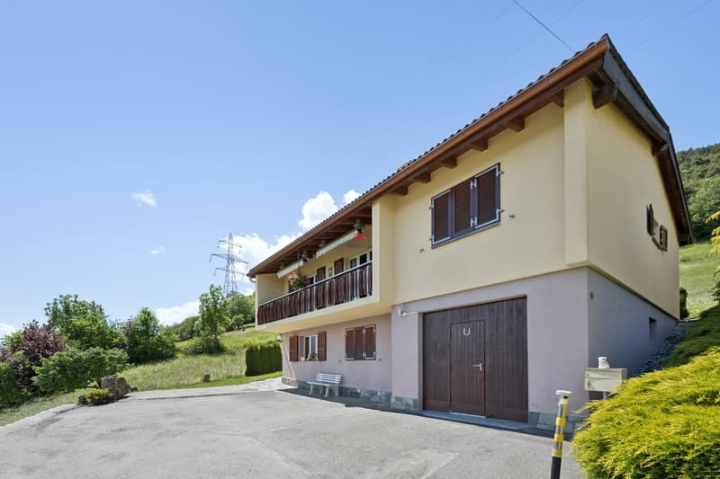 Family house with garden in Hauts-de-Conthey (5)