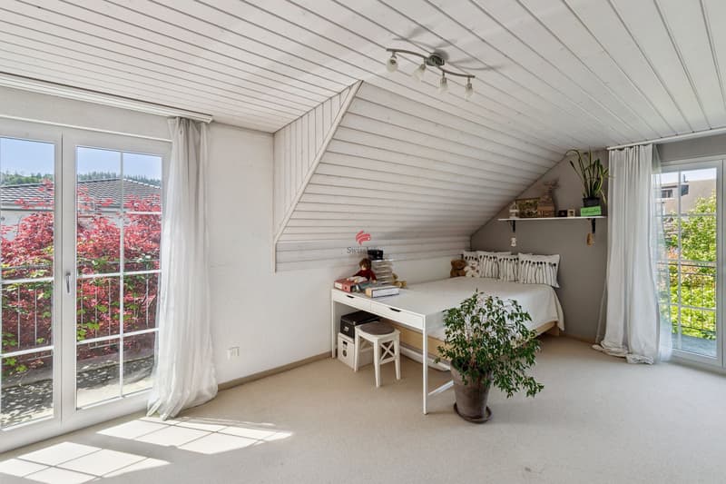 Garden Magic and Joie de Vivre - Your Stylish Oasis (8)